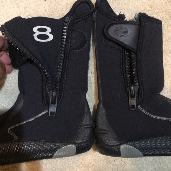 Deep See Black Diving Booties with Side Zipper and Velcro Closure-Size 8 - Picture 9 of 12